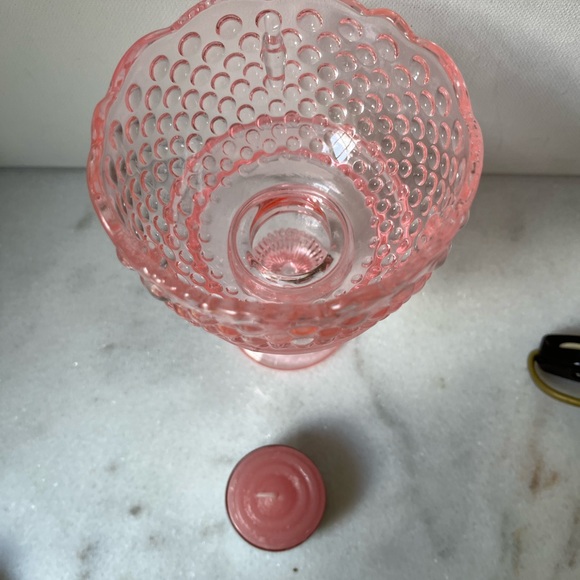 Vintage pink fairy lamp hobnail design candle holder 5.5” - Picture 9 of 12